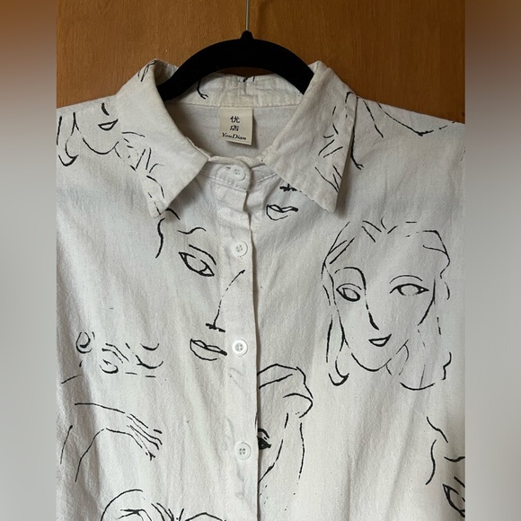 Abstract Face Button Down - Picture 5 of 10